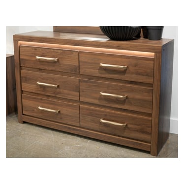 Janfyn Dresser