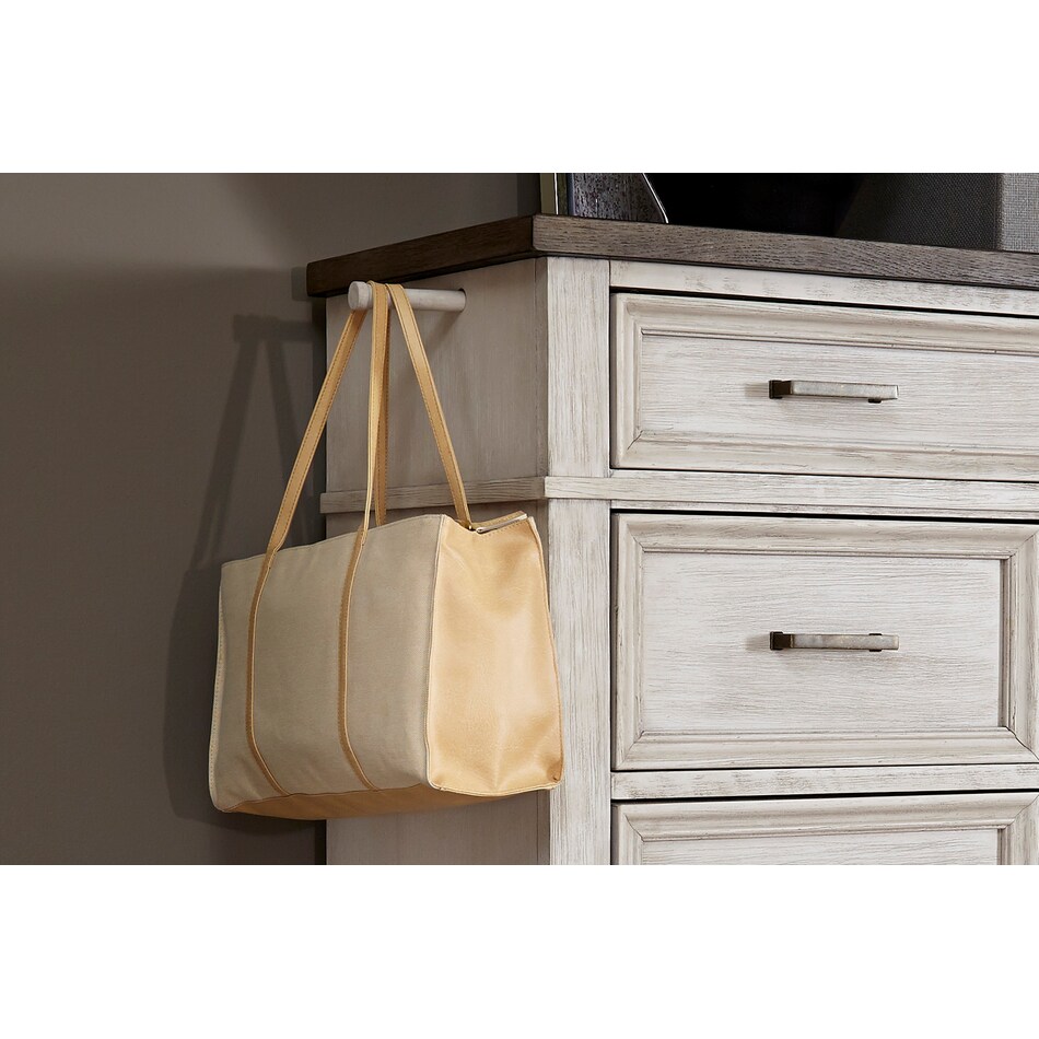 aged ivory bedroom   