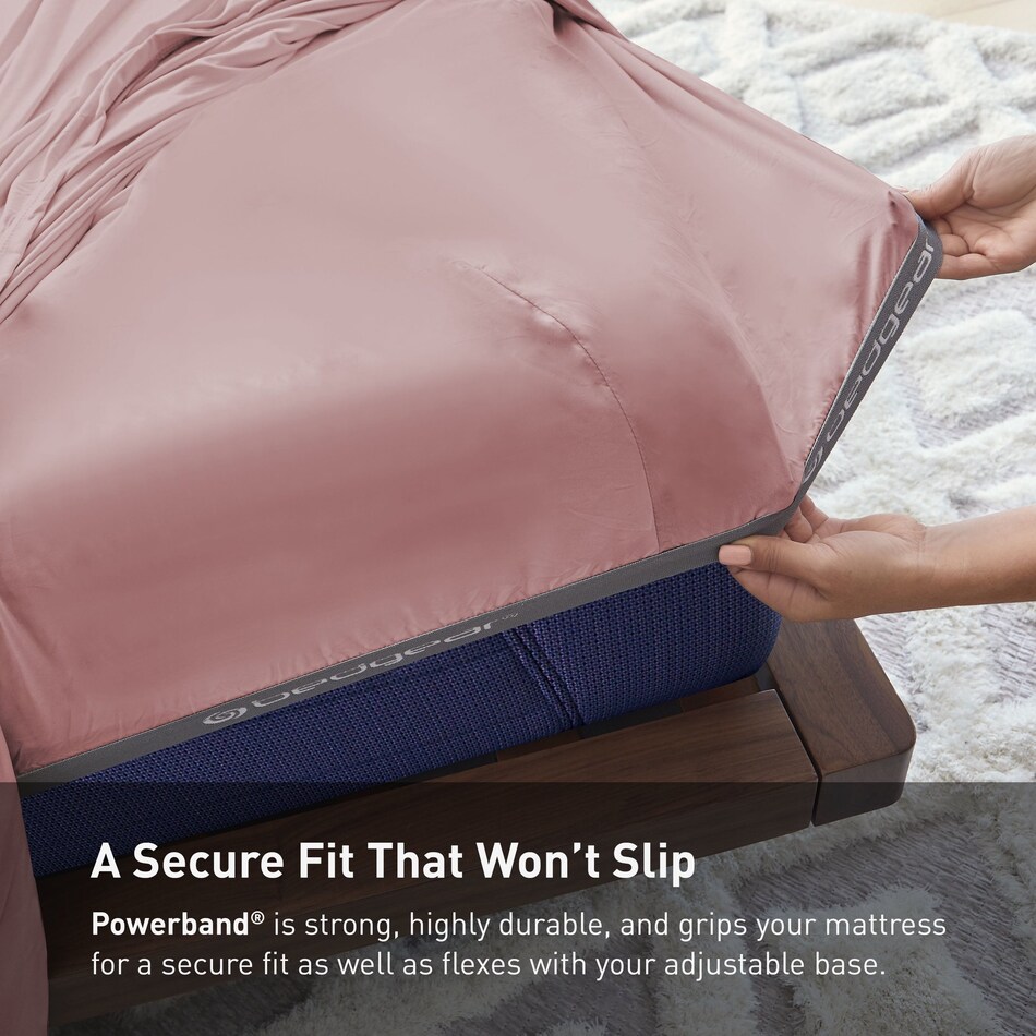 bedspreads pillows   
