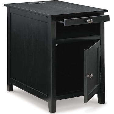 Treytown Chairside End Table