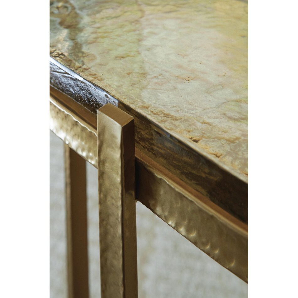 gold finish swatch  