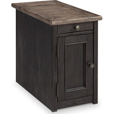 Tyler Creek Chairside End Table with USB Ports & Outlets