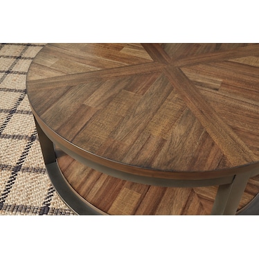 Roybeck Table (Set of 3)