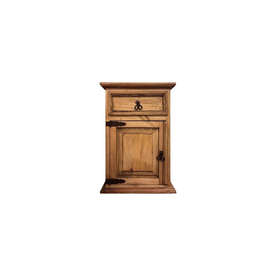 md pine bedroom   