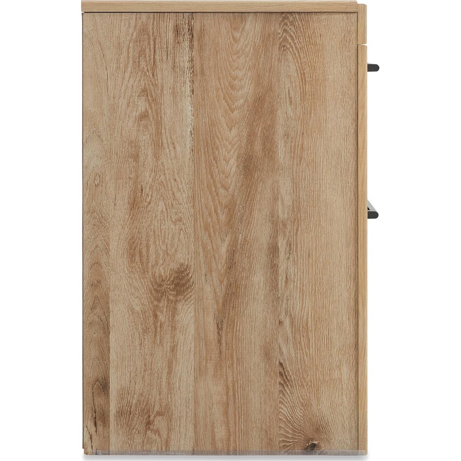 tan brown bedroom   