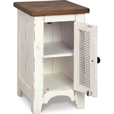 Wystfield Chairside End Table